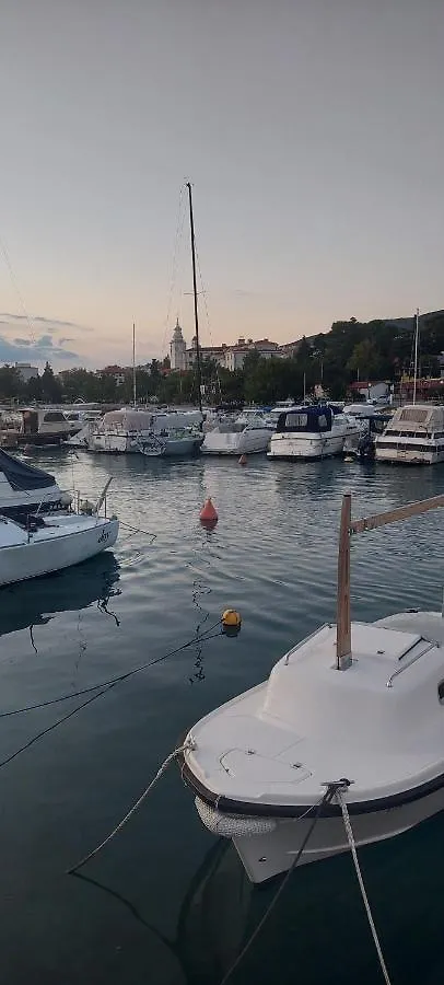 Abba Daire Crikvenica
